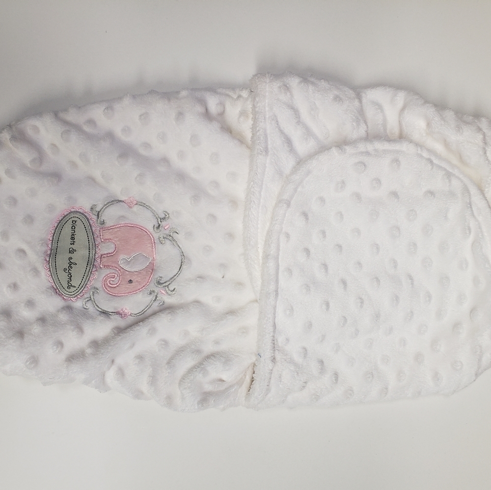 Super soft swaddling blanket